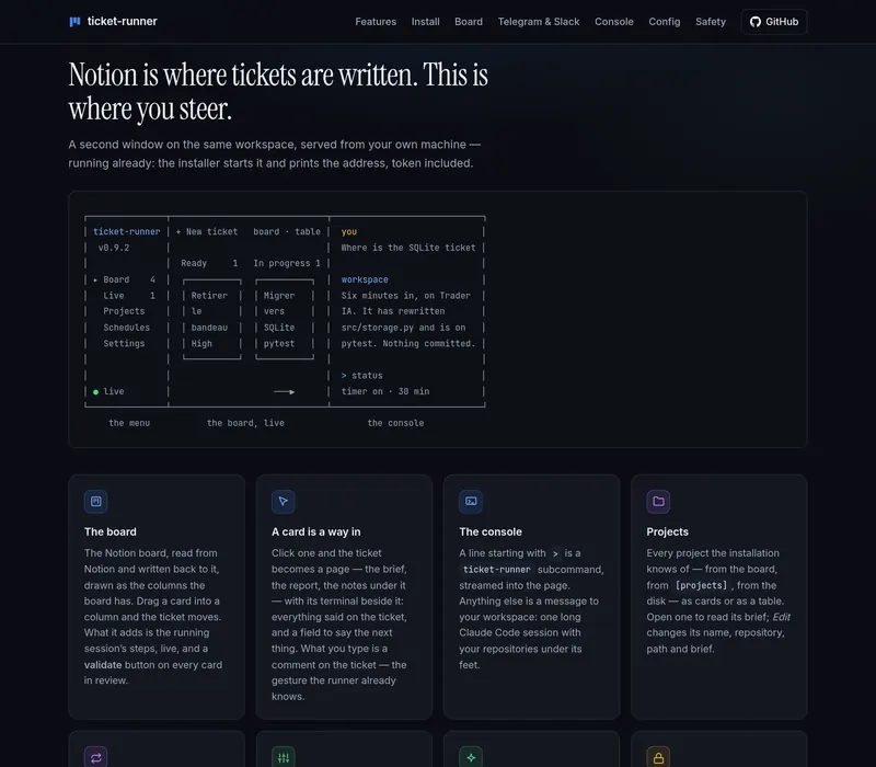 La console web de ticket-runner : le menu, le tableau des tickets et la conversation avec l’espace de travail.